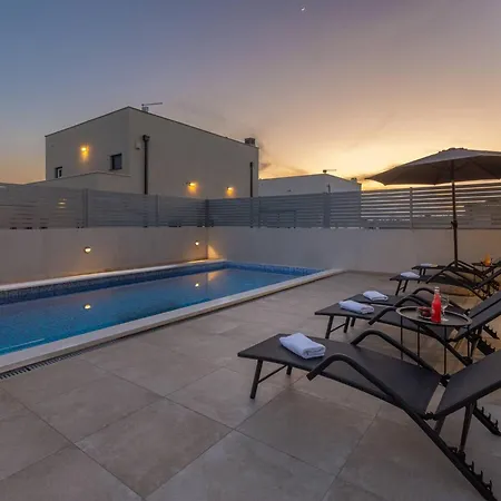 Ema Und Ana By Interhome Tatil Evi