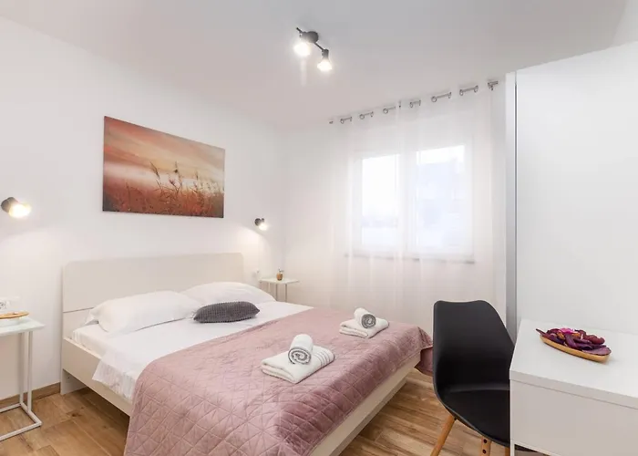 Ema Und Ana By Interhome