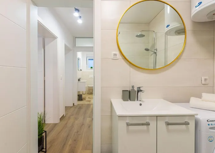 Σπίτι διακοπών Ema Und Ana By Interhome *